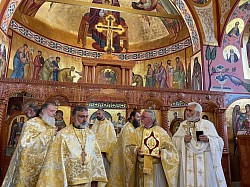 Богослужење у Чајетини